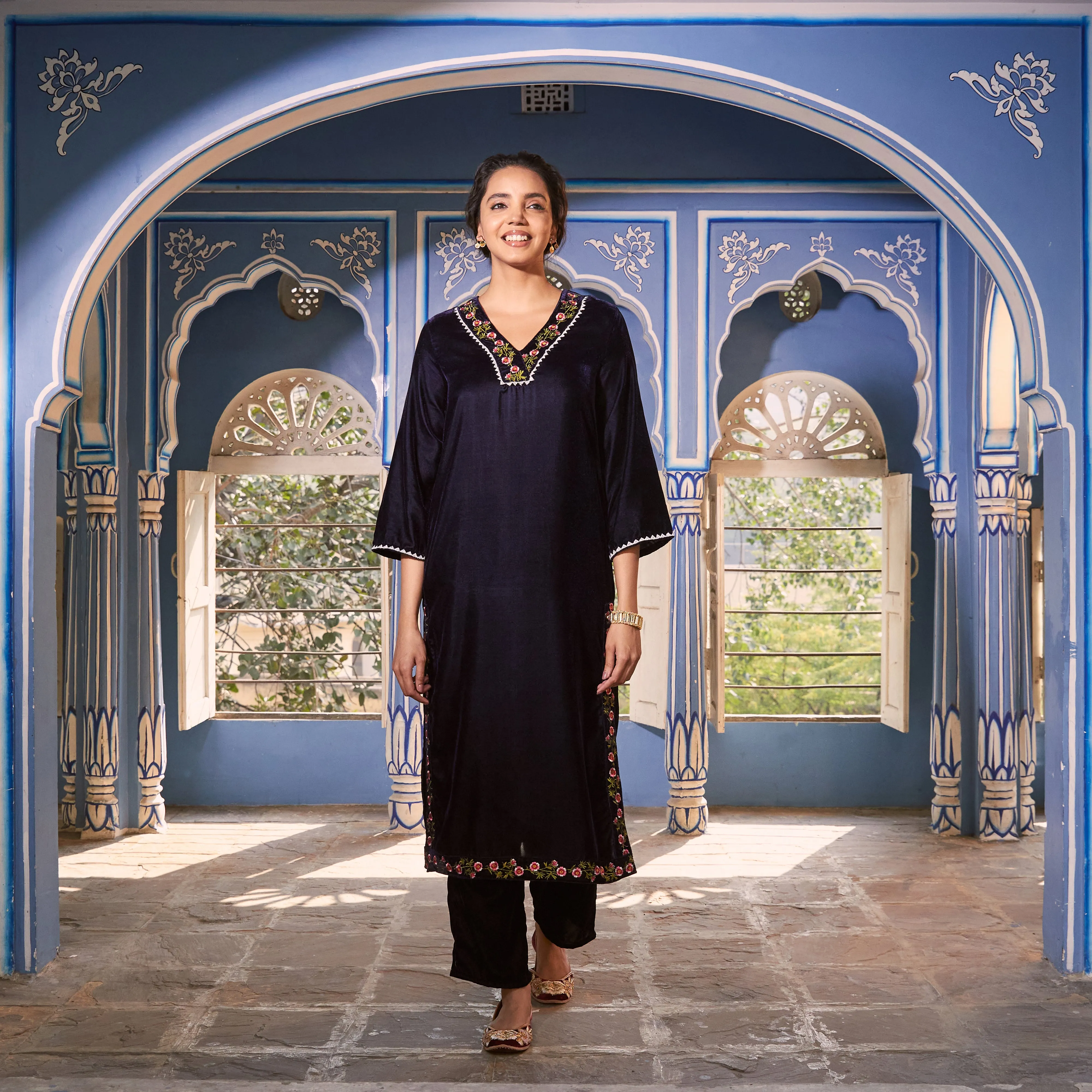 Blue Velvet Floral V Neck Embroidered Kurta