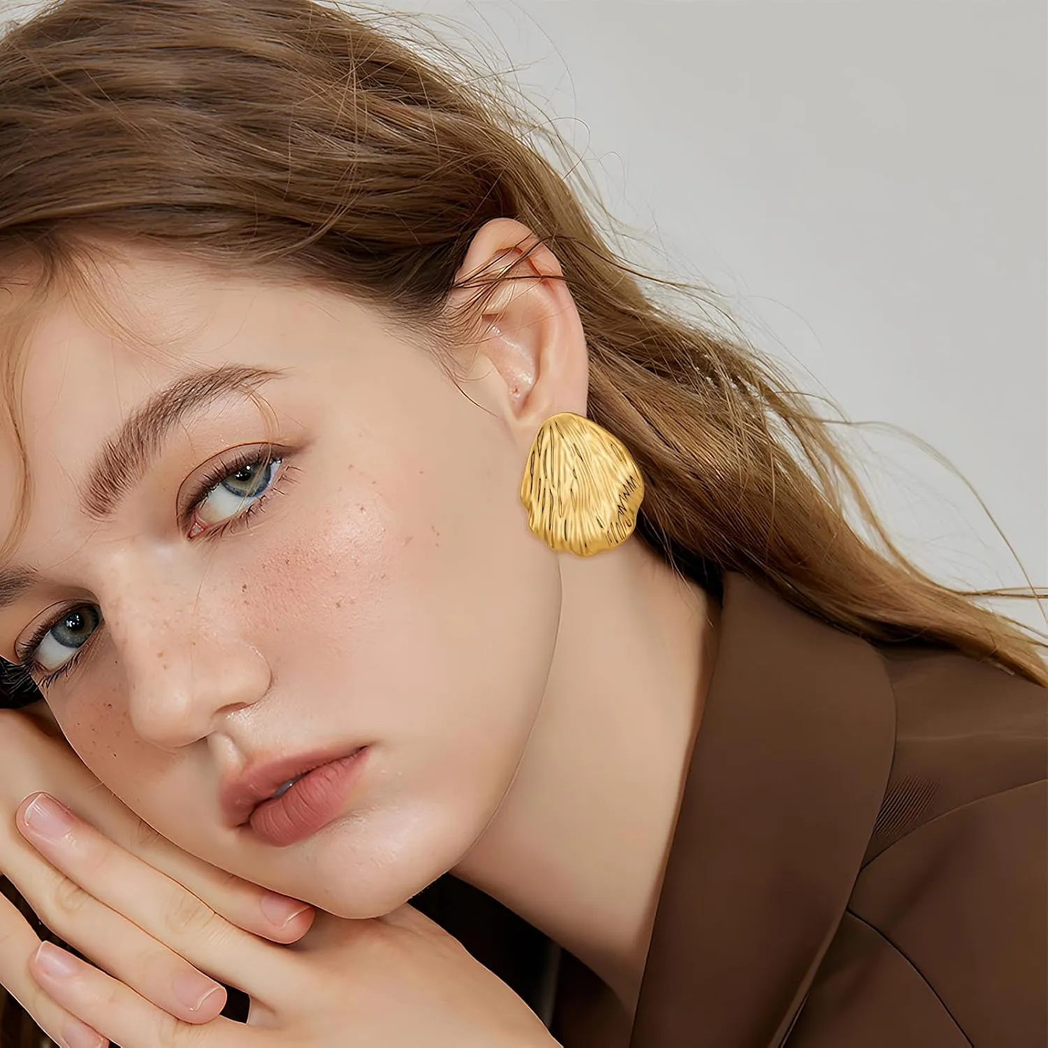 Chunky Gold Earrings for Women Trendy Statement Textured Stud Earrings Bold Geometric Gold Accessories Jewelry for Women