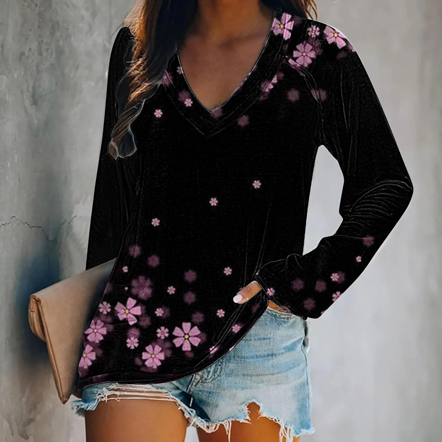 Flowers Graphic Long Sleeve V Neck Tees Shirts for Women Casual Loose Fitted Tshirts Boho Wildflower Trendy Tops