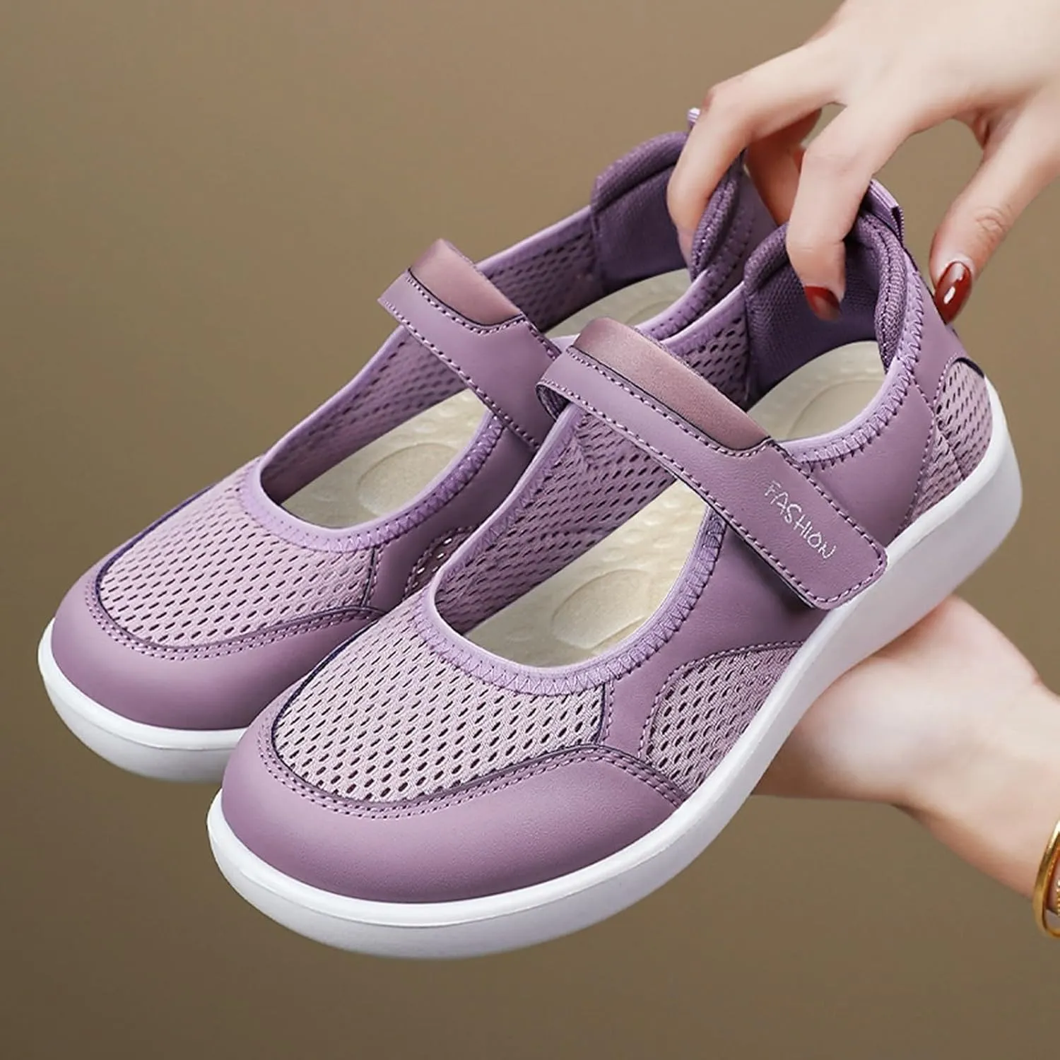 Women's Casual Slip On Shoes Breathable Mesh Flat Comfortable Walking Shoes for Women Adjustable Straps Lightweight Summer Loafers