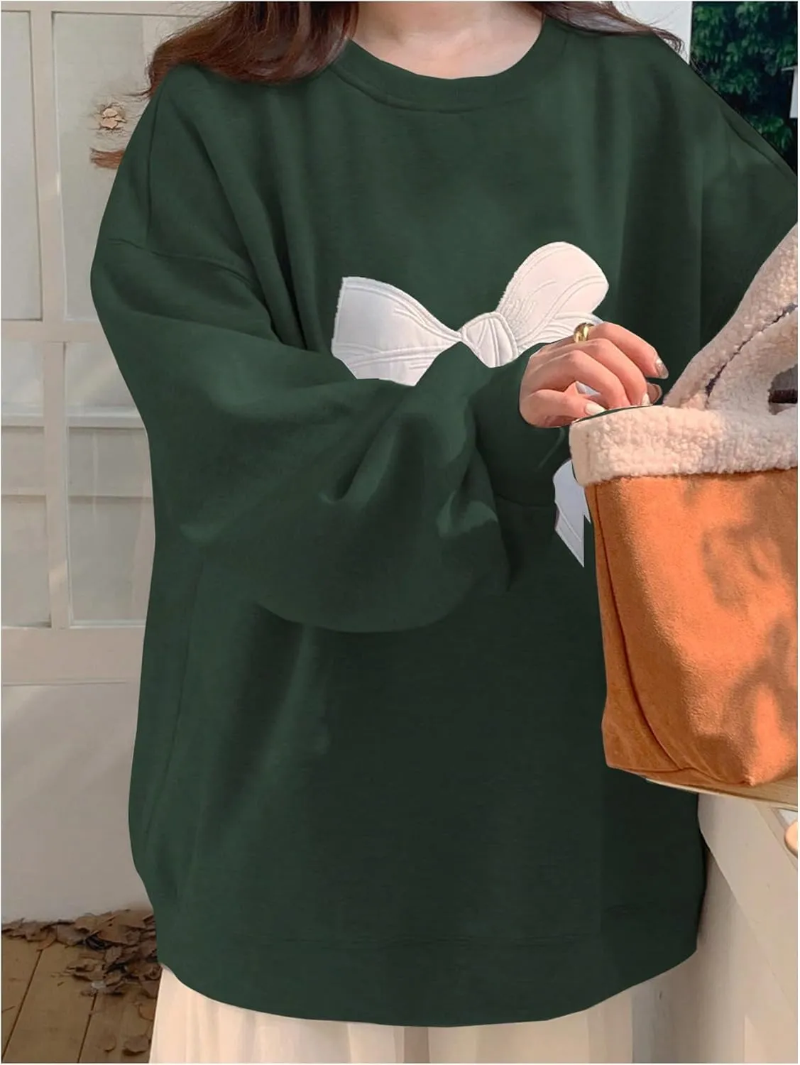 Women's Oversized Sweatshirts Bow Embroidery Long Sleeve Crewneck Sweatshirt Pullovers Trendy